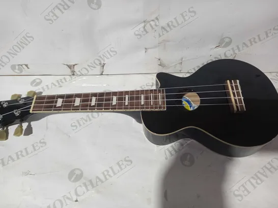 MAHALO UKULELE IN BLACK WITH FAUX LEATHER CARRY CASE