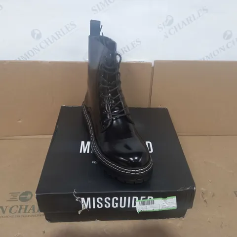 BOXED PAIR OF MISSGUIDED LACE UP BOOTS IN BLACK UK SIZE 7