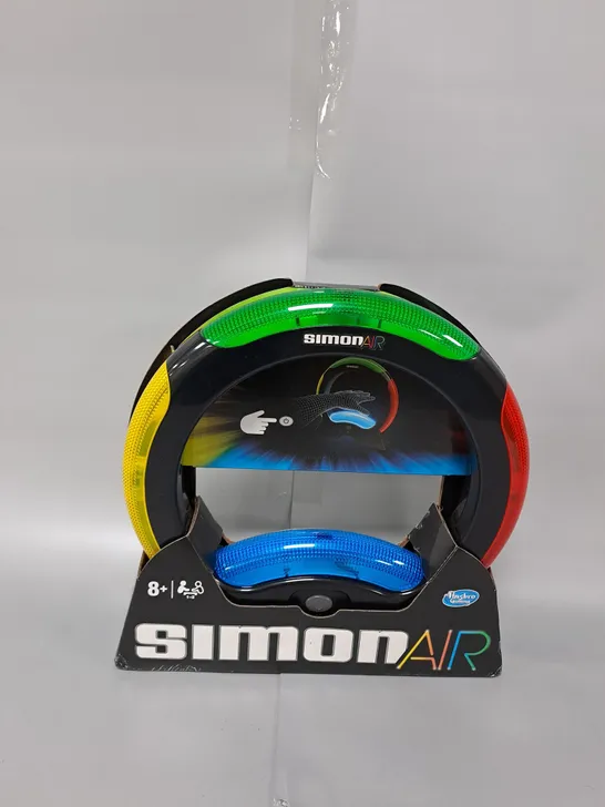 HASBRO GAMING SIMON AIR GAME