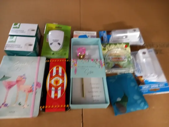 LOT OF ASSORTED HOUSEHOLD ITEMS TO INCLUDE NOTEBOOK, PEST REPELLENT AND LED NIGHT LIGHT