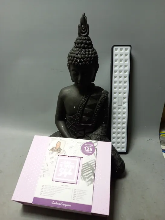 CAGE OF APPROXIMATELY 10 ASSORTED ITEMS TO INCLUDE - LED LIGHT STRIP , BUDDHA , SAU IT WITH STYLE ETC