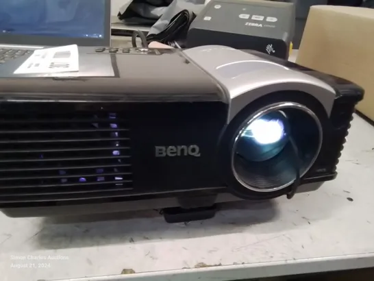 BENQ MP575 PROJECTOR (UNTESTED)