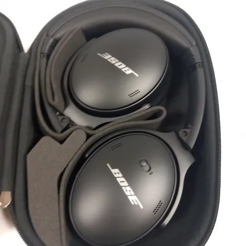 BOSE ON EAR HEADPHONES