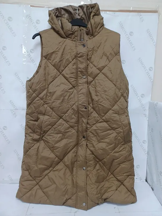 CENTIGRADE DIAMOND QUILTED LONGLINE GILET IN MUSHROOM - 2XL