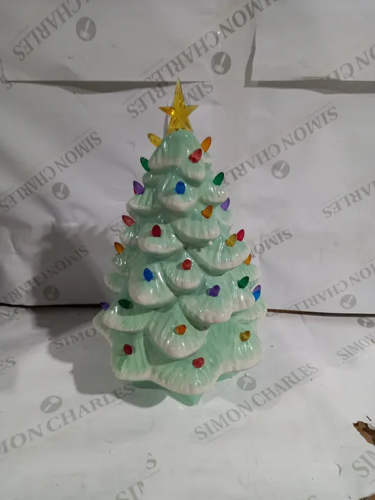 MR CHRISTMAS ILLUMINATED CERAMIC NOSTALGIC TREE