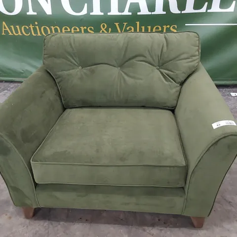 QUALITY BRITISH MADE LOUNGE Co SNUGGLER CHAIR GREEN PLUS FABRIC 