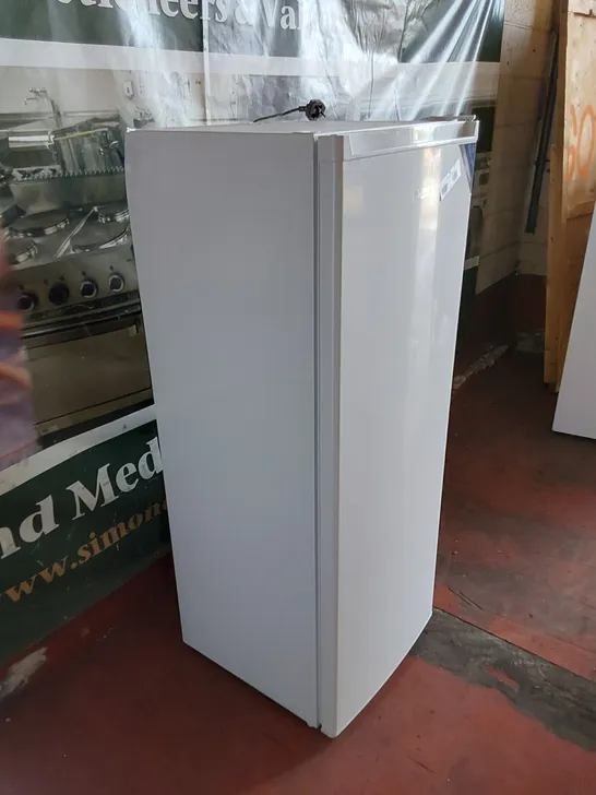 ENGLISH ELECTRIC UPRIGHT TALL FREEZER 168L 55cm WIDE / MODEL: EEF170H