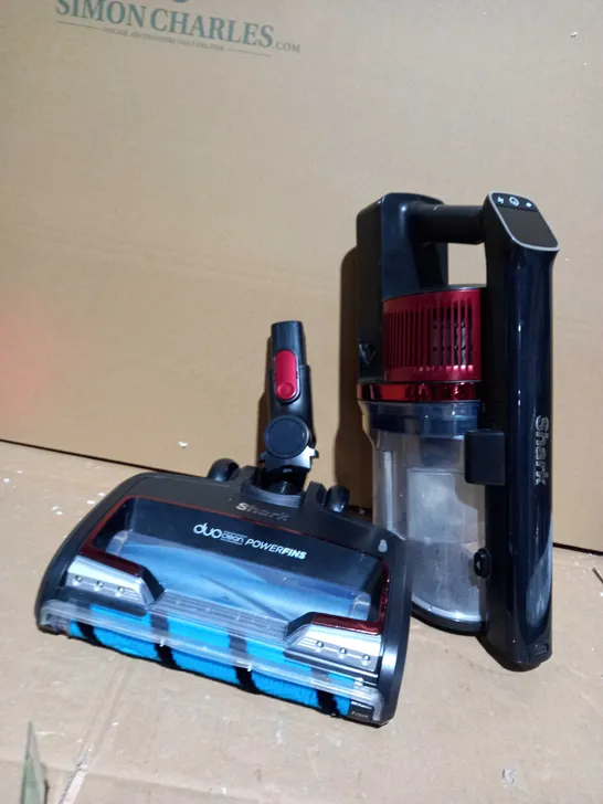 SHARK CORDLESS VACUUM IZ300UKT