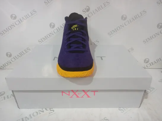 BOXED PAIR OF NIKE ZOOM LEBRON NXXT GEN SHOES IN PURPLE/METALLIC GOLD UK SIZE 7.5