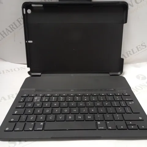 LOGITECH SLIM FOLIO PRO IPAD CASE KEYBOARD