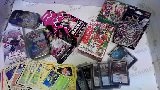 LOT OF A LARGE QUANTITY OF ASSORTED COLLECTABLE CARDS, TO INCLUDE POKEMON, YU-GI-OH, MAGIC THE GATHERING, ETC