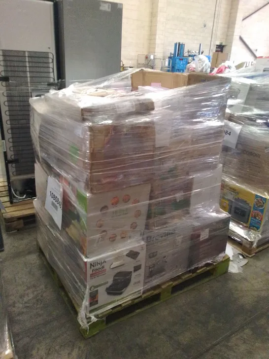 PALLET OF APPROXIMATELY 38 UNPROCESSED RAW RETURN HOUSEHOLD AND ELECTRICAL GOODS TO INCLUDE;