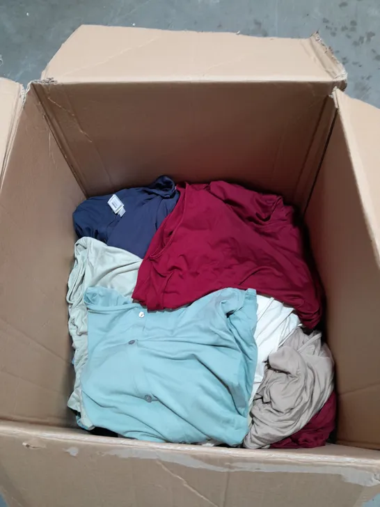 BOX OF ASSORTED WOMENS CLOTHING TO INCLUDE TURTLENECKS AND BUTTON TOPS