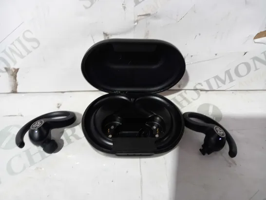 JLAB WIRELESS SPORT EARPHONES IN BLACK