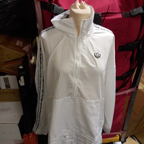 ADIDAS WINDBREAKER WHITE SIZE MEDIUM