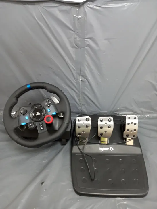 LOGITECH G29 DRIVING FORCE GAMING STEERING WHEEL 