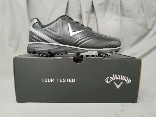 BOXED PAIR OF CALLAWAY CHEV MAX SHOES IN BLACK UK SIZE 8