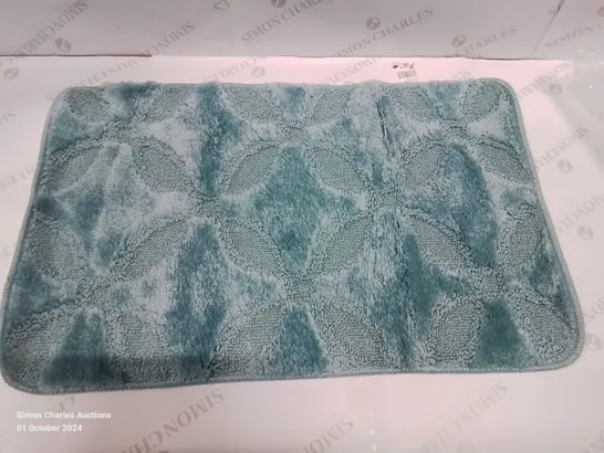 BRAND NEW PACO HOME 50X80 TURQUOISE BATH MAT