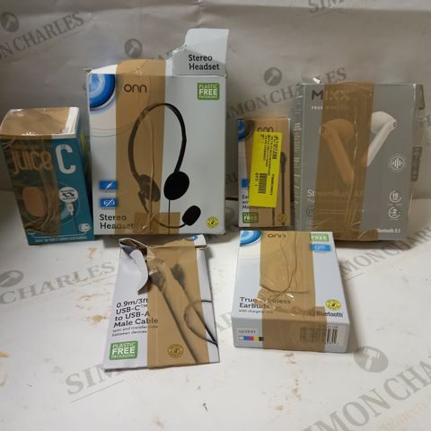 LOT OF 6 ASSORTED ELECTRICAL ITEMS TO INCLUDE STEREO HEADSET, WIRELESS EARBUDS, MICROPHONE EARPHONES, ETC