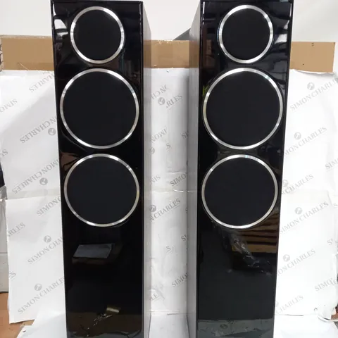BOXED PAIR OF WHARFEDALE DIAMOND 230 SERIES LOUDSPEAKER - COLLECTION ONLY