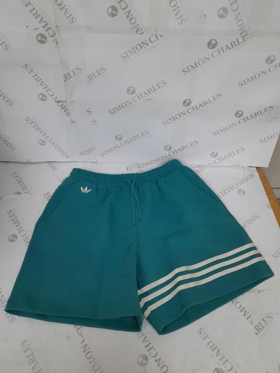 ADIDAS ORIGINAL FLEECE SHORTS SIZE M