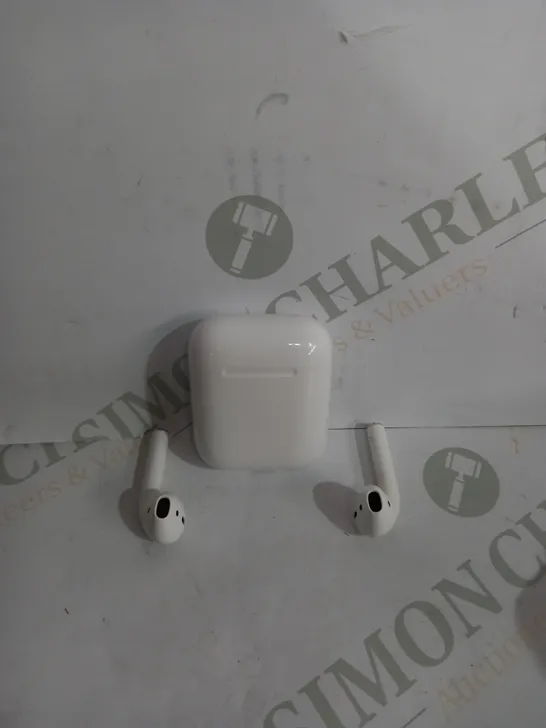 APPLE AIR PODS GEN 1 