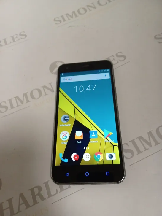 VODAFONE SMART PHONE 4G - NO MODEL 