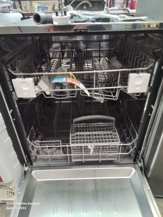 COMFEE FULLY INTEGRATED DISHWASHER - WHITE