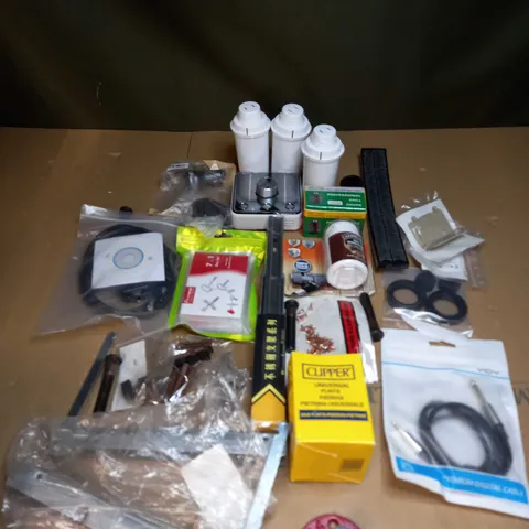 LOT OF ASSORTED ITEMS TO INCLUDE CABLES, NUTS AND BOLTS AND TOOL PARTS