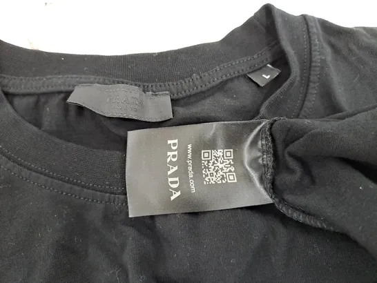 PRADA BLACK CREW NECK T-SHIRT - L