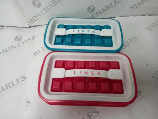 2 LINEA ICE CUBE TRAYS IN BLUE/RED