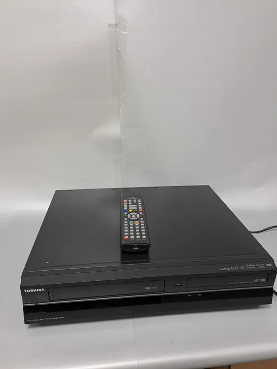 TOSHIBA DVD PLAYER 