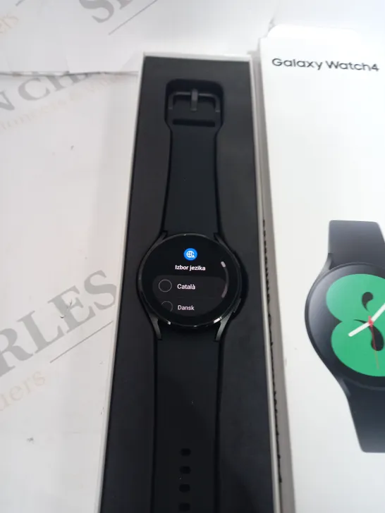 SAMSUNG GALAXY WATCH 4 40MM SMART WATCH WITH BLACK BAND