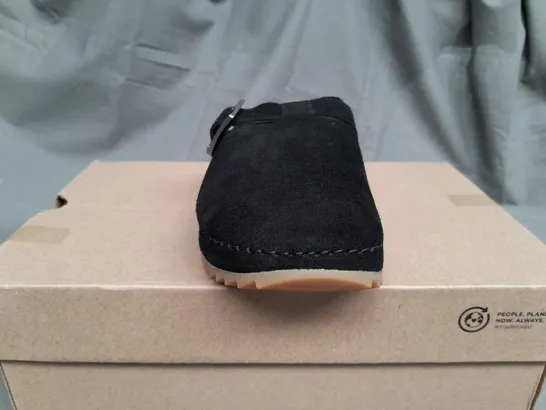 BOXED CLARKS BROOKLEIGH MULE BLACK SUEDE - UK 5 