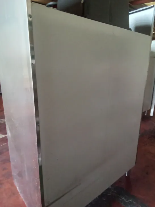 COMMERCIAL DOUBLE DOOR FRIDGE - FPLUSTN140