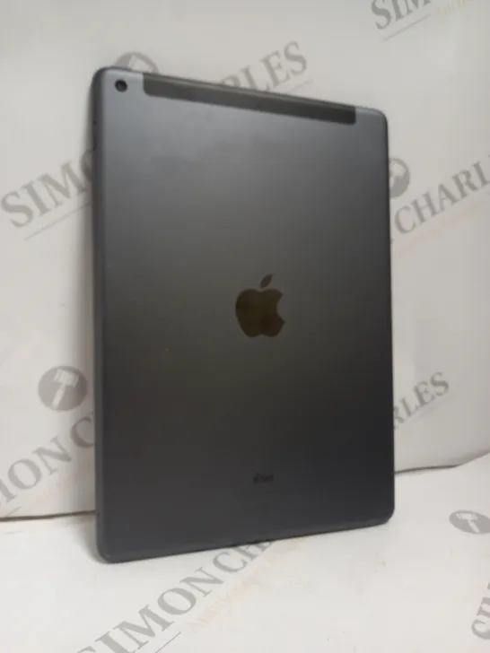 APPLE IPAD A2198 TABLET 