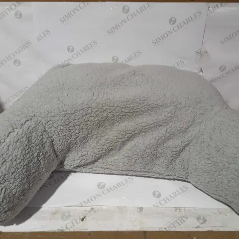 PLUSH GREY CUDDLE CUSHION