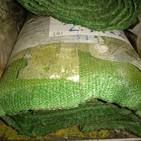 ROLL OF ASTROTURF - 2.74 X 2.74M