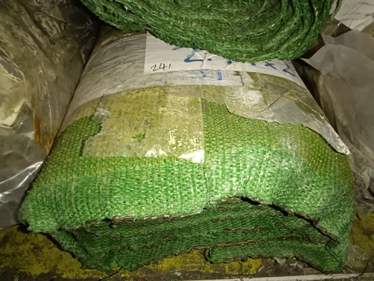 ROLL OF ASTROTURF - 2.74 X 2.74M