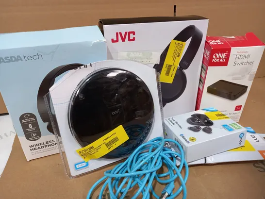 LOT OF ASSORTED ITEMS TO INCLUDE ONN CD PLAYER, JVC DEEP BASS WIRELESS HEADPHONES, ONE FOR ALL HDMI SWITCHER, ONN WIRELESS EARBUDS, ETC.