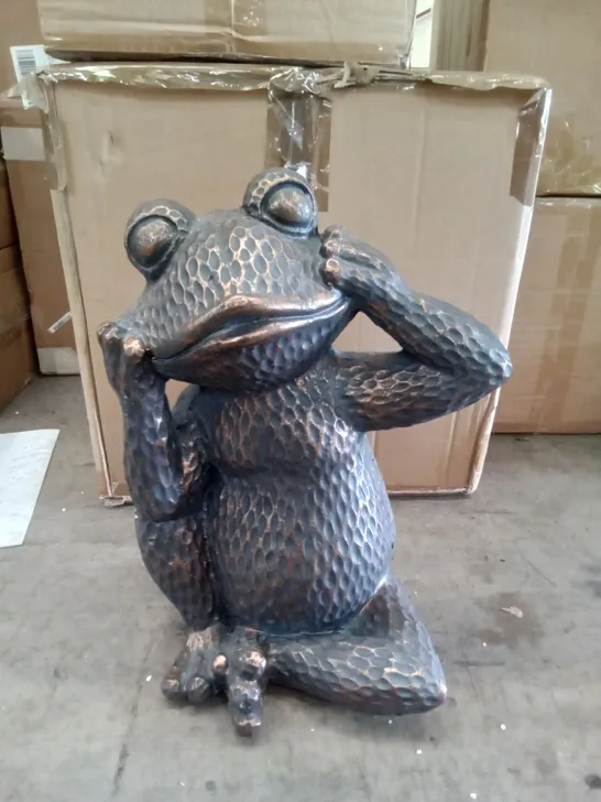 BOXED HEAR NO EVIL FROG STATUE 