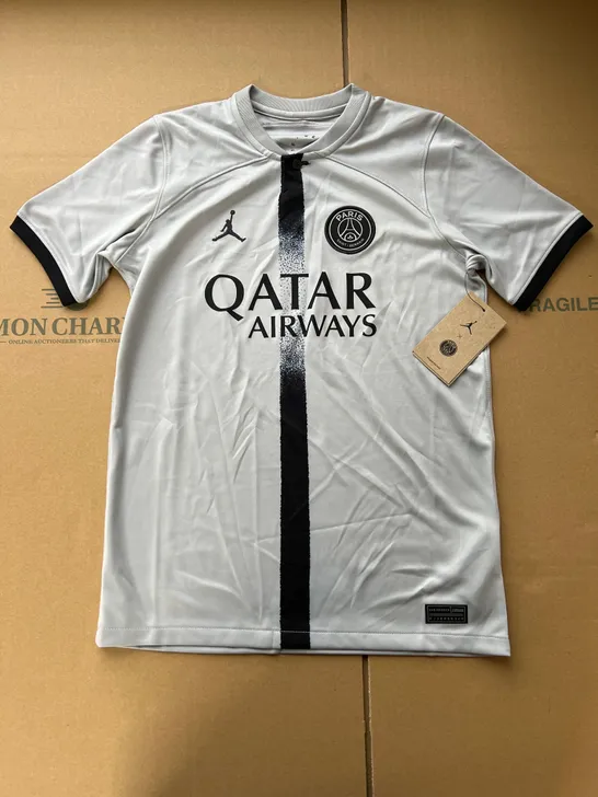 PARIS SAINT GERMAIN X JORDAN LARGE YOUTH TOP 