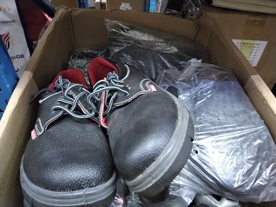 BOX OF APPROXIMATELY 14 PAIRS OF STEEL CAPPED TRAINERS 