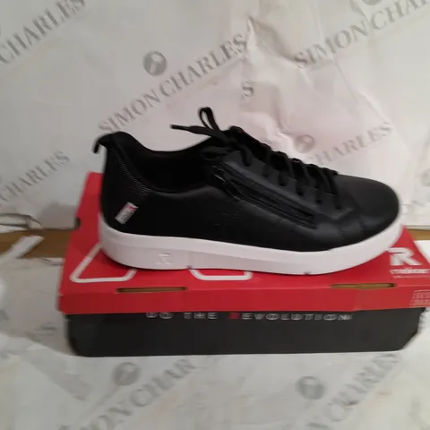 BOXED RIEKER LEATHER TRAINERS SIZE 39