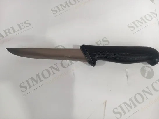 APPROXIMATELY 9 STARRETT BUTCHER KNIFE DEBONING WITH STRAIGHT BROAD BLADE BKB103-6