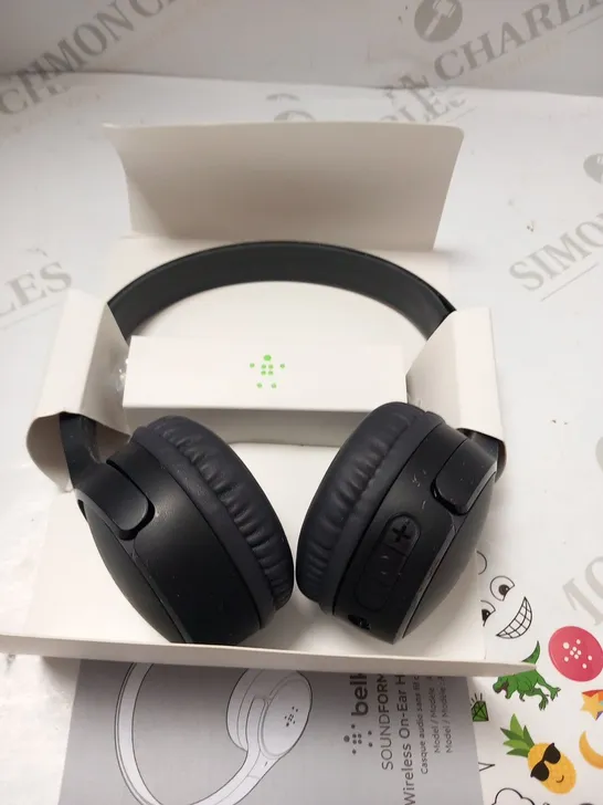 BOXED BELKIN SOUNDFORM MINI WIRELESS ON EAR HEADPHONES