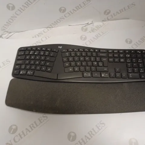 LOGITECH KEYBOARD