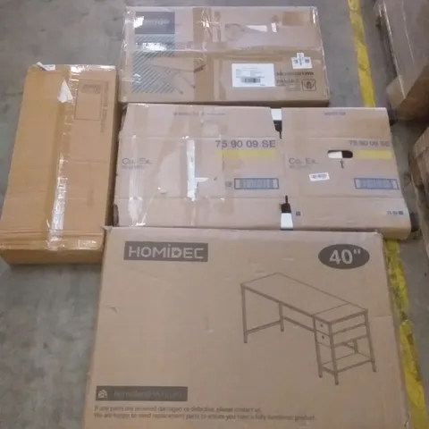 PALLET OF ASSORTED ITEMS INCLUDING HOMIDEC 40" DESK, CHRISTMAS TREE, PORTABLE WARDROBE, FENGE STAND DESK, LAUNDRY HAMPER, FOLDING STEP LADDER 