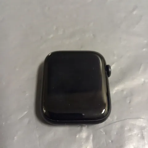 APPLE SE WATCH - 44MM - NO STRAP