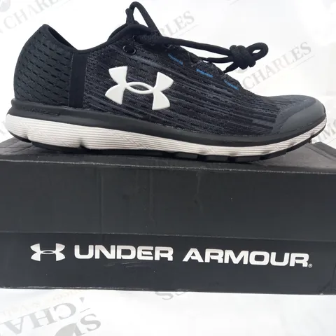 BOXED PAIR OF UNDER ARMOUR SPEEDFORM VELOCITY GR SHOES IN GREY UK SIZE 6.5